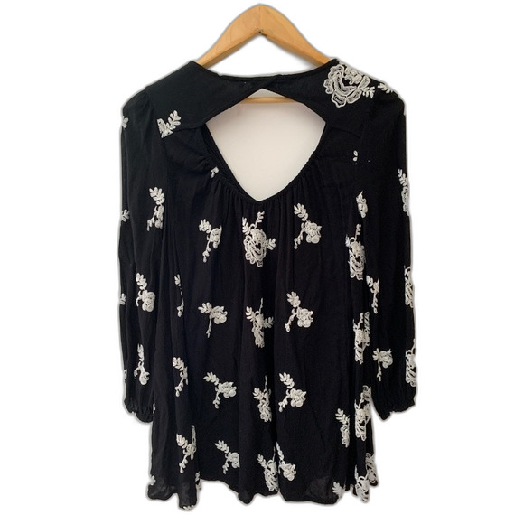 Free People Emma Black White Embroidered Floral LS A-Line Mini Dress Size XS - Picture 4 of 11